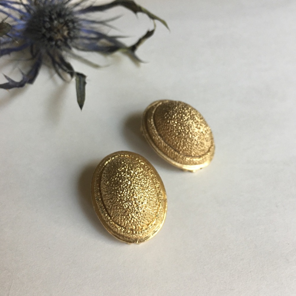 Pebbled Gold Earrings, Etruscan Style Designer Clip Ons